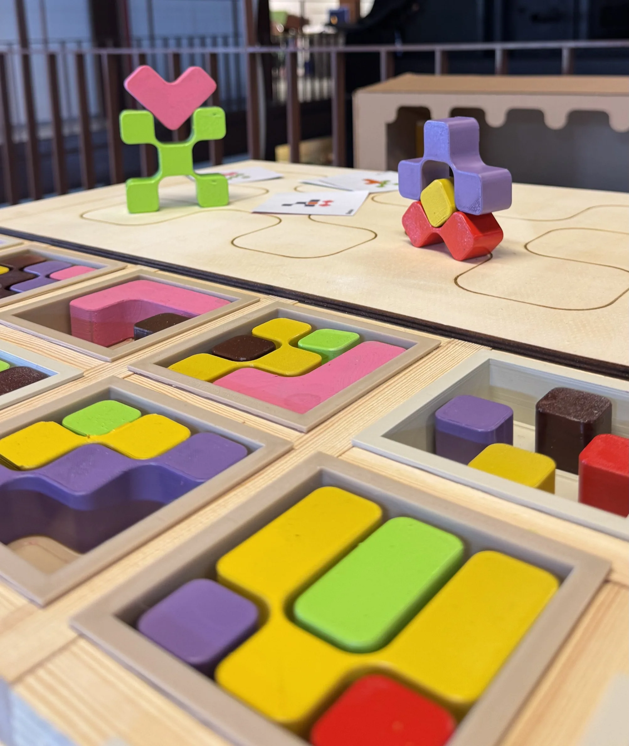 Morpho — the built desk on show, trays loaded